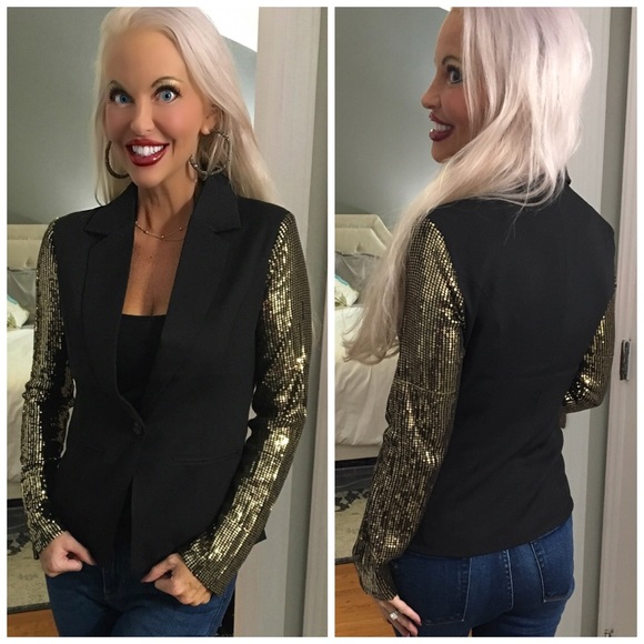 LAST 1! 💕Gorgeous sequin stretch blazer - Picture 2 of 2